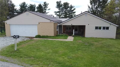 146 Brown Rd, Follansbee, WV 26037