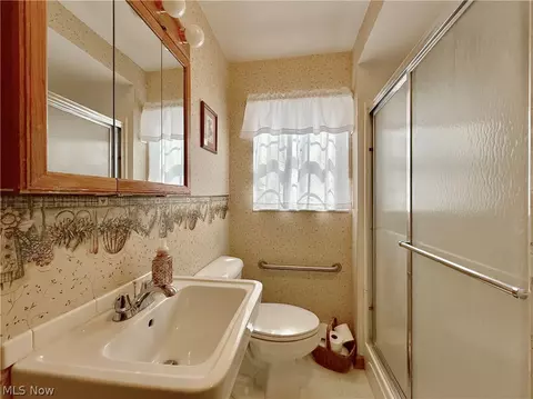 Bath - 175 3rd St, Lowell, OH 45744 photo 1 of 2