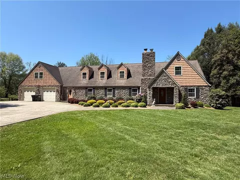 1533 N Pleasants Hwy, Saint Marys, WV 26170