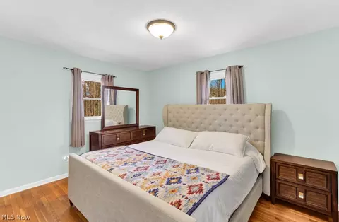 Bedroom - 251 E Mohawk Dr, Malvern, OH 44644 photo 1 of 5