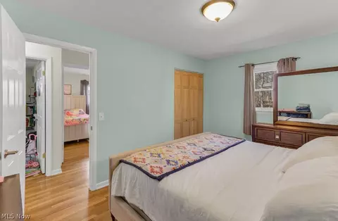 Bedroom - 251 E Mohawk Dr, Malvern, OH 44644 photo 2 of 5
