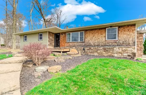 Exterior - 251 E Mohawk Dr, Malvern, OH 44644 photo 3 of 9