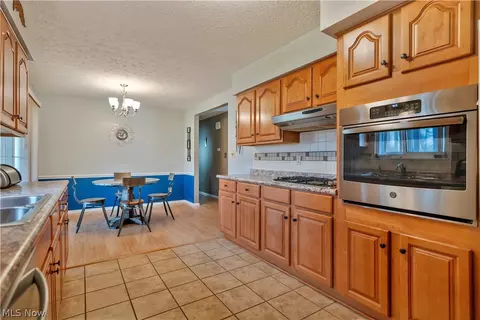 3217 Creekside Dr, Norton, OH 44203 photo 10