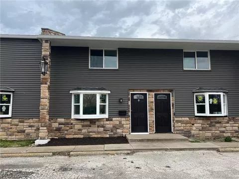 3960 W Erie Ave #9, Lorain, OH 44053