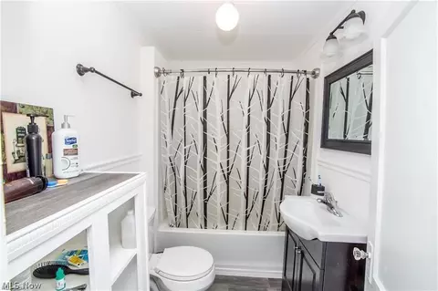 Bath - 110 Boardman Blvd, Boardman, OH 44512 photo 1 of 1