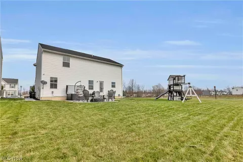 180 Wild Flower Dr, Elyria, OH 44035 photo 38