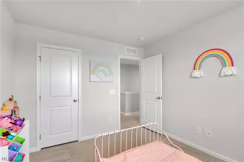 180 Wild Flower Dr, Elyria, OH 44035 photo 24