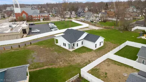231 Lake Ave, Ashtabula, OH 44004 photo 29