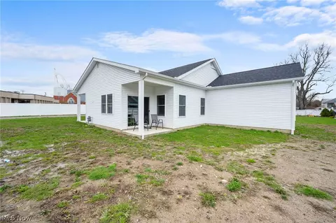 231 Lake Ave, Ashtabula, OH 44004 photo 27