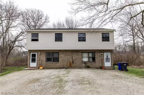 3800 Grace Dr, Kent, OH 44240