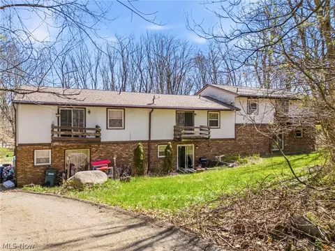 4839 Arlington Rd, North Canton, OH 44720