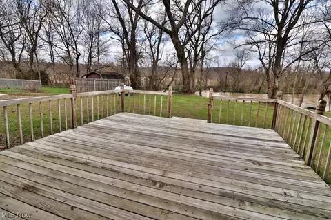 Exterior - 46346 County Road 495, Coshocton, OH 43812 photo 1 of 2