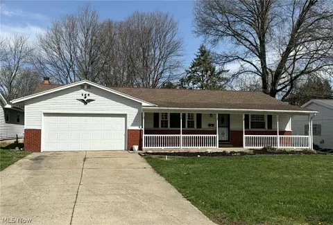 142 Essex Rd, Mansfield, OH 44904