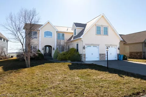 7016 E Sunview Dr, Lakeside Marblehead, OH 43440