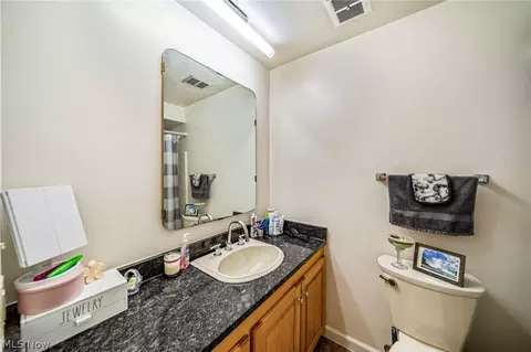 Bath - 4234 Caylor Ct, Ashtabula, OH 44004 photo 3 of 3