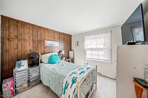 Bedroom - 4234 Caylor Ct, Ashtabula, OH 44004 photo 6 of 9