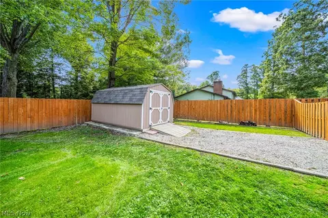 Exterior - 4234 Caylor Ct, Ashtabula, OH 44004 photo 8 of 10