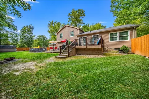 Exterior - 4234 Caylor Ct, Ashtabula, OH 44004 photo 9 of 10