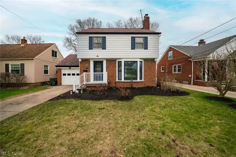 4909 W 220th St, Fairview Park, OH 44126