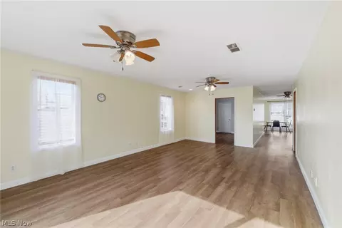 655 Spangler St, Willard, OH 44890 photo 13
