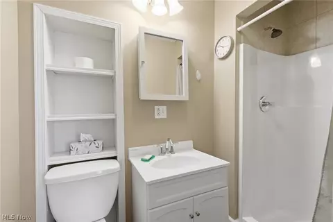 655 Spangler St, Willard, OH 44890 photo 24