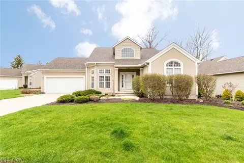 2703 Walton Blvd, Twinsburg, OH 44087