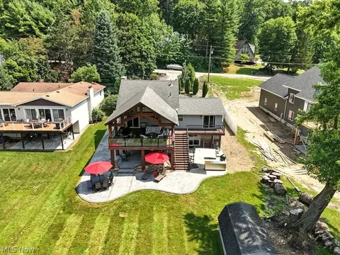 196 E Mohawk Dr, Malvern, OH 44644 photo 46
