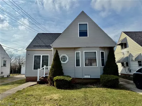 5212 E 105 St, Garfield Heights, OH 44125