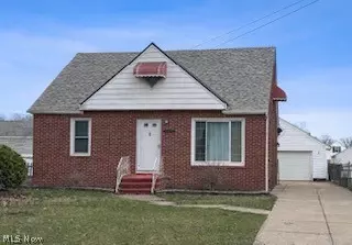 25101 Farringdon Ave, Euclid, OH 44132