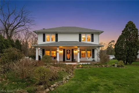 Exterior - 170 E Beech St NE, Alliance, OH 44601 photo 2 of 9