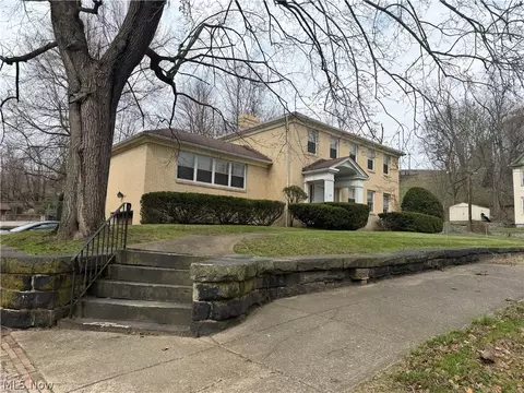 615 E 4th St, East Liverpool, OH 43920