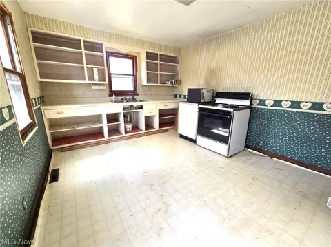 Kitchen - 641 Warren Chapel Rd, Fleming, OH 45729 photo 1 of 3