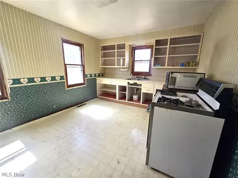 Kitchen - 641 Warren Chapel Rd, Fleming, OH 45729 photo 2 of 3