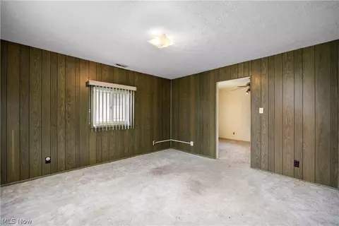 142 Parmely Ave, Elyria, OH 44035 photo 10