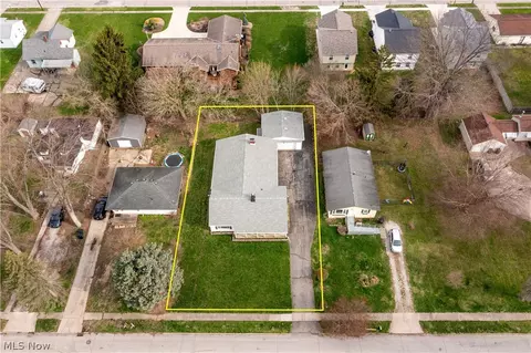 142 Parmely Ave, Elyria, OH 44035 photo 38
