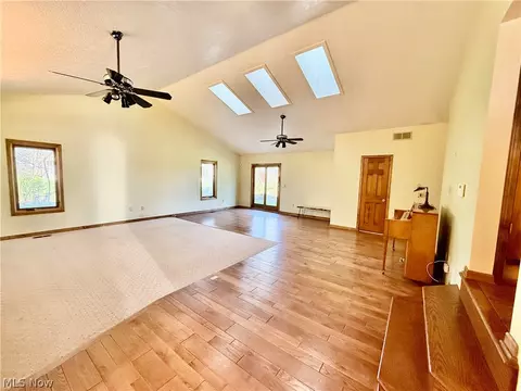 2411 55th St NE, Canton, OH 44721 photo 12