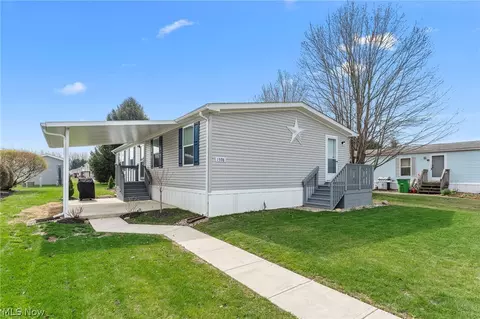 1598 Bogie Ln, Painesville, OH 44077