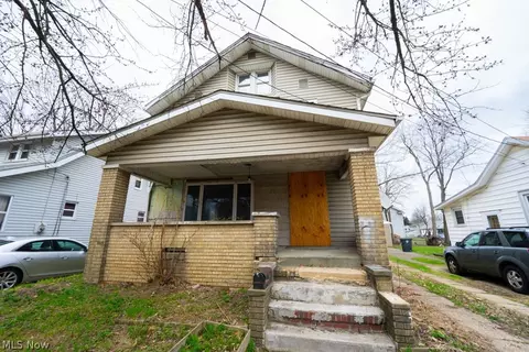 559 Morgan Ave, Akron, OH 44311