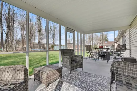 Exterior - 350 Ingram Dr, Boardman, OH 44512 photo 4 of 8