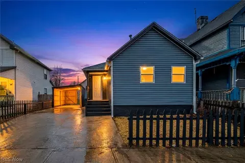 2160 Fulton Rd, Cleveland, OH 44113