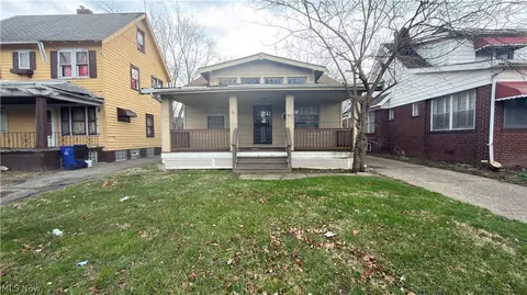 3423 E 137th St, Cleveland, OH 44120