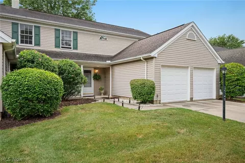 20745 Sun Meadow Trl, Strongsville, OH 44149