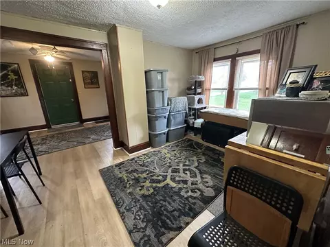 Entry Way - 1312 Hamlin Dr, Ashtabula, OH 44004 photo 3 of 4