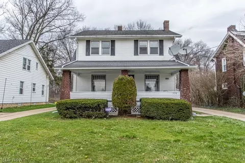 538 Redondo Rd, Youngstown, OH 44504