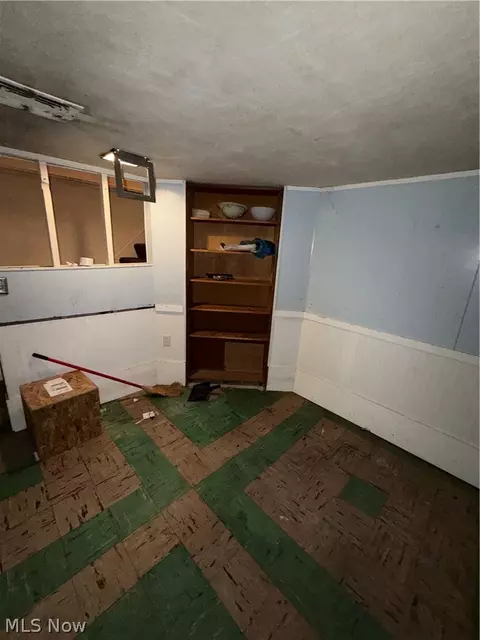654 E 240 St, Euclid, OH 44123 photo 28