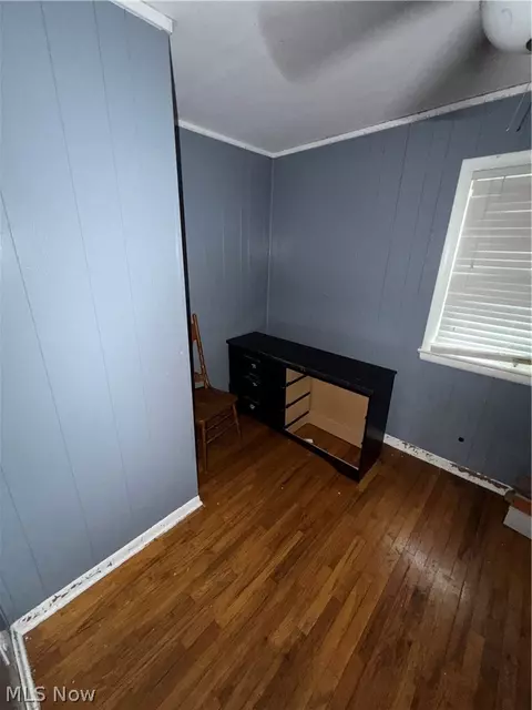 654 E 240 St, Euclid, OH 44123 photo 12