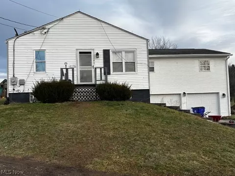 2196 Congress Lake Rd, Mogadore, OH 44260