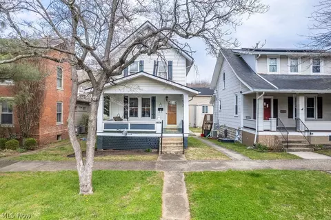 708 N 7th St, Marietta, OH 45750