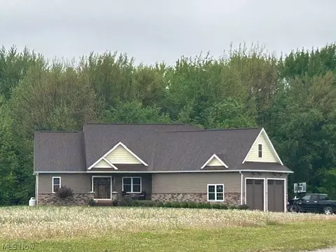 4718 Brushwood Rd, Wakeman, OH 44889