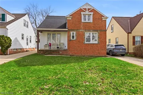 4242 Harwood Rd, South Euclid, OH 44121